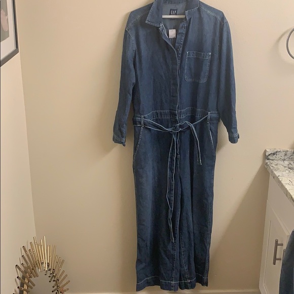GAP jeans jumpsuit - Picture 3 of 8